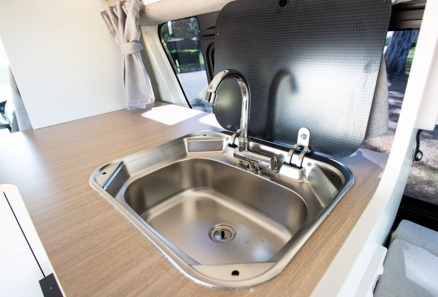 Set Forth campervan sink and worktop